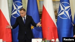პოლონეთის პრეზიდენტი, ანჟეი დუდა ეროვნული უსაფრთხოების კომიტეტის შეხვედრაზე. 15 ნოემბერი, 2022.