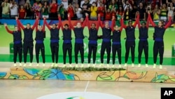 España logró la primera medalla olímpica en la historia del baloncesto femenino español.