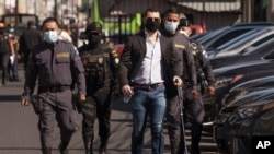 Ricardo Alberto Martinelli Linares, hijo del expresidente de Panamá Ricardo Martinelli, fue extraditado el lunes desde Guatemala, desde donde batalló su extradición durante más de un año.