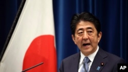 日本首相安倍(资料照片)。