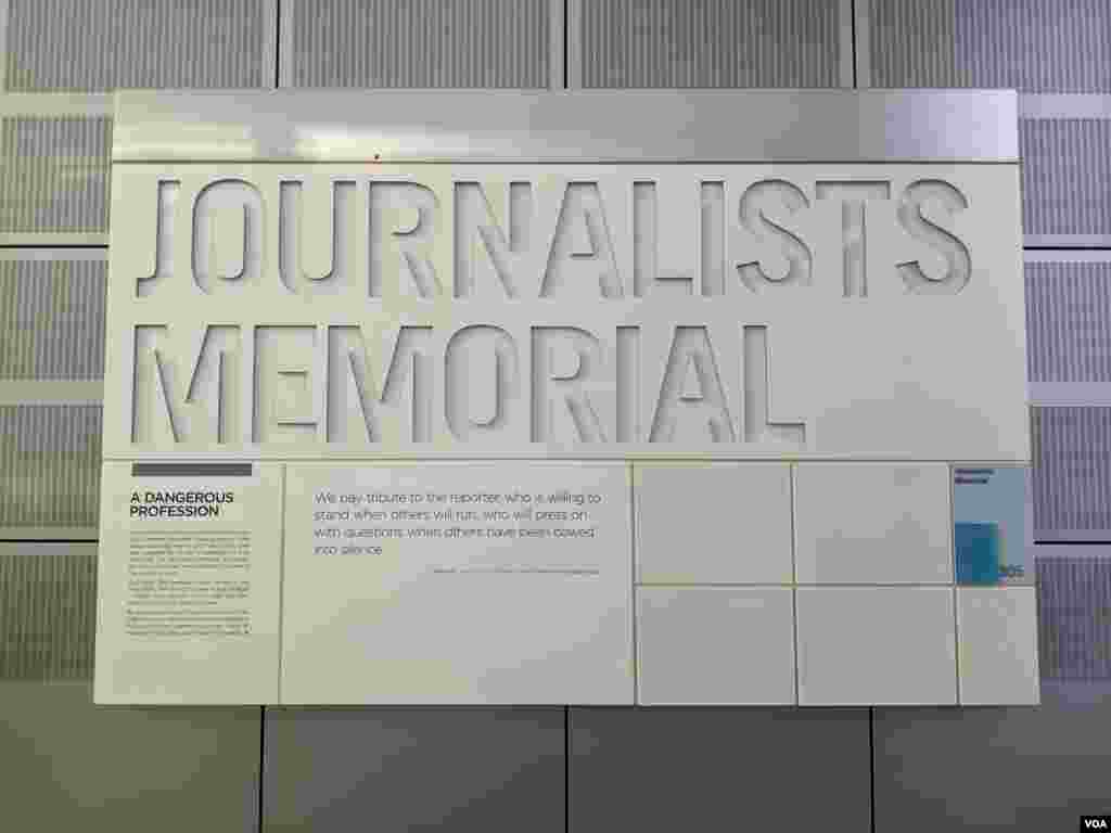 En memoria de los periodistas caídos en el ejercicio de su profesión. Cientos de periodistas en todo el mundo han muerto en distintas circunstancias, principalmente en situación de guerra, pero también por la opresión de gobiernos o por intereses económicos poderosos. Esta área es en memoria de ellos. Foto: Herbert Zepeda - VOA.