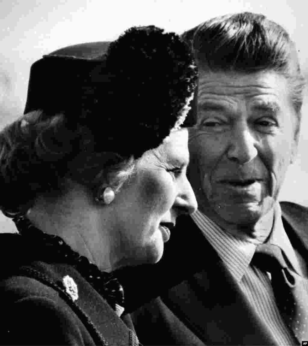 AQSh rahbari Ronald Reygan, Britaniya Bosh vazirasi Margaret Tetcher Oq uyda. 26-fevral, 1981-yil.