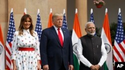 Президент США Дональд Трамп, первая леди Мелания Трамп и премьер-министр Индии Нарендра Моди. Нью-Дели, Индия, 25 февраля 2020
