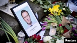 Iznenadna smrt Navalnog zadala je težak udarac mnogim Rusima koji su svoje nade u budućnost polagali u najžešćeg neprijatelja Putina.