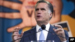 Una encuesta dio el mes pasado a Romney el 26 por ciento de las intenciones de voto entre los hispanos.