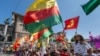 خۆپیشاندانی ژمارەیەک کورد بۆ یادی 100 ساڵەی پەیماننامەی لۆزان، لە لۆزانی سویسرا، 22ی حەوتی 2023