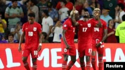 Con goles de José Fajardo, Eduardo Guerrero y César Yanis, Panamá vence 3-1 a Bolivia y avanza por primera vez a cuartos de final en la Copa América. 