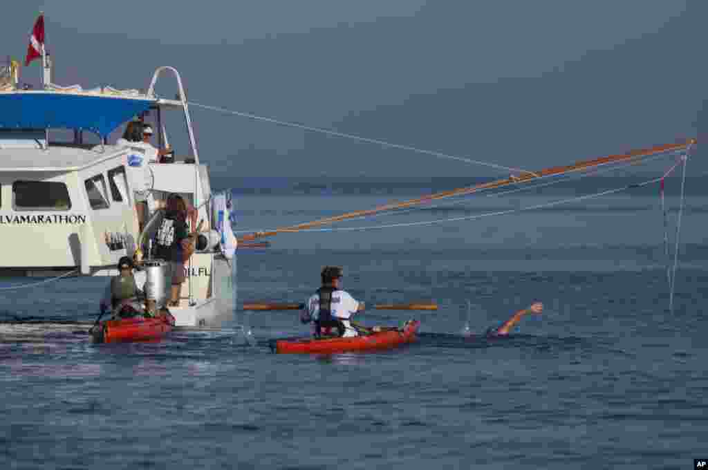 Swimmer Diana Nyad begins her swim to Florida from the waters off Havana, Cuba, Aug. 31, 2013.