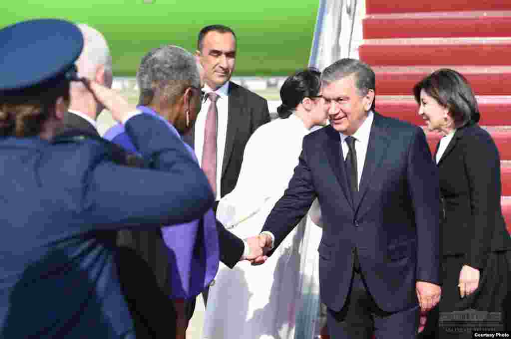 O'zbekiston rahbari Shavkat Mirziyoyev samolyoti Qo'shma Shtatlarning Merilend shtatidagi Endryus harbiy havo bazasiga qo'ngan. 14-may, 2018-yil