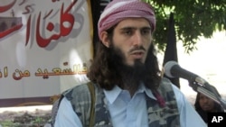 El militante islamista Omar Hammami, de 28 años, un estadounidense mientro de la Yihad en Somalia, ha sido agregado a la lista de los Más Buscados del FBI.