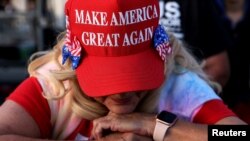45-й президент США Дональд Трамп проводить мітинг на підтримку кандидатів від Республіканської партії в місті Дейтон, штат Огайо. 