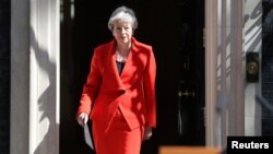 British Prime Minister Theresa May arrives to deliver a statement in London, Britain, May 24, 2019.